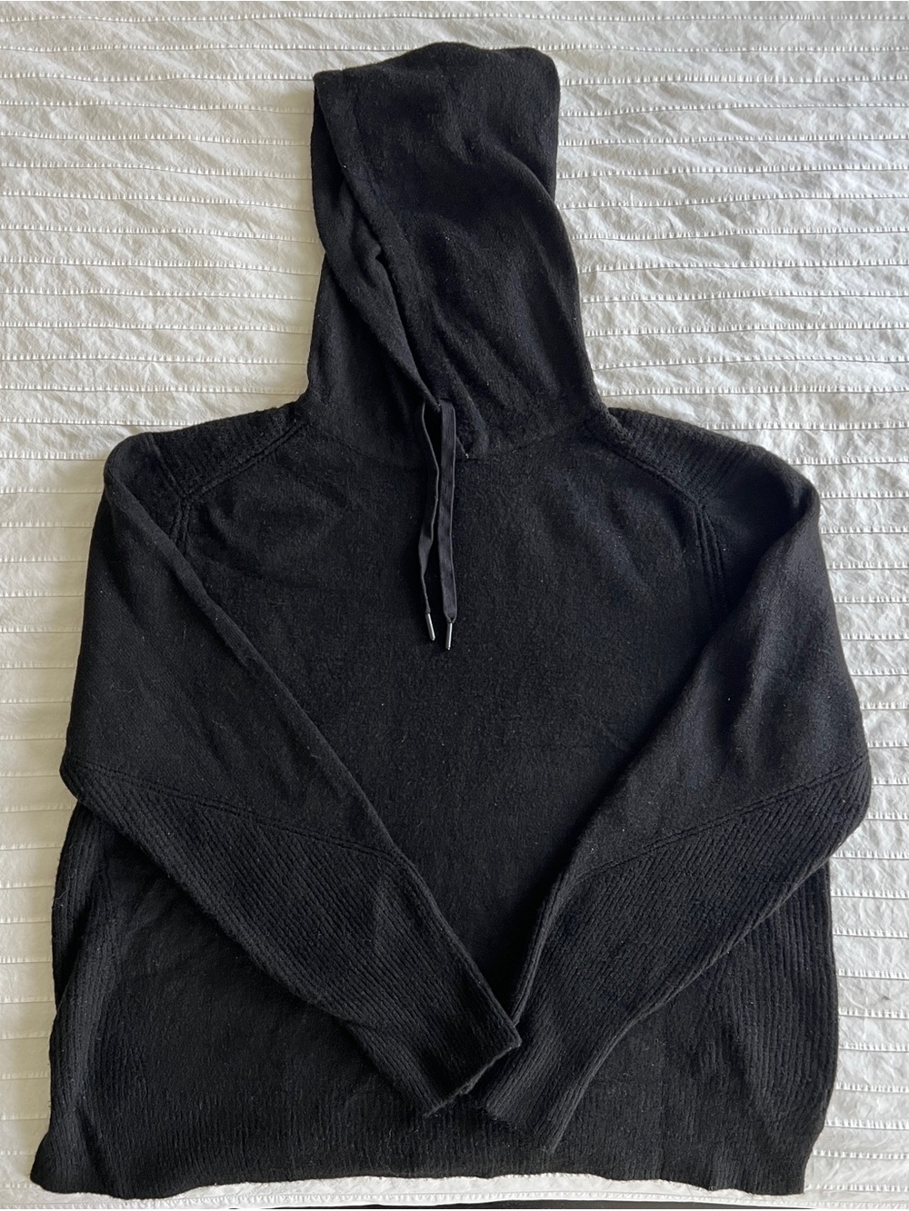 Time and Tru Black Women's Hooded Sweater